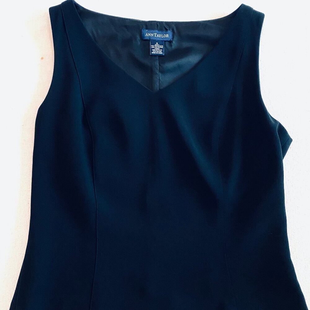 Ann Taylor vest top Women's 8 black business wear office classic preppy capsule - Picture 2 of 8